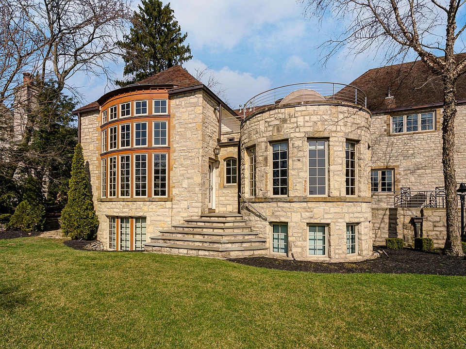 Sold. Roaring 20's mansion in Ohio. Love the theater and the speak easy