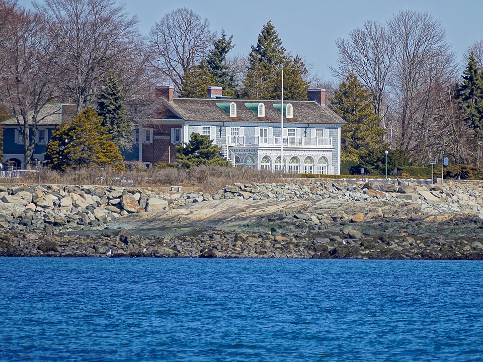 Oceanfront Studebaker Mansion, Circa 1917. Over two acres in NH