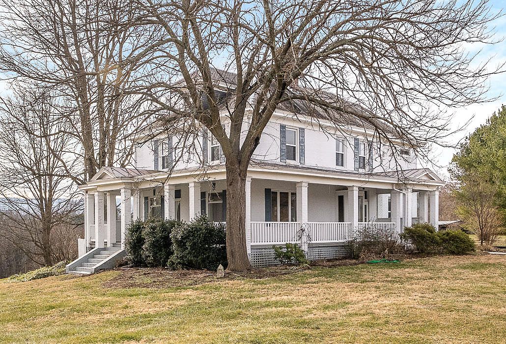 Deer Run Farm, Circa 1903. Ten acres in the Virginia mountains