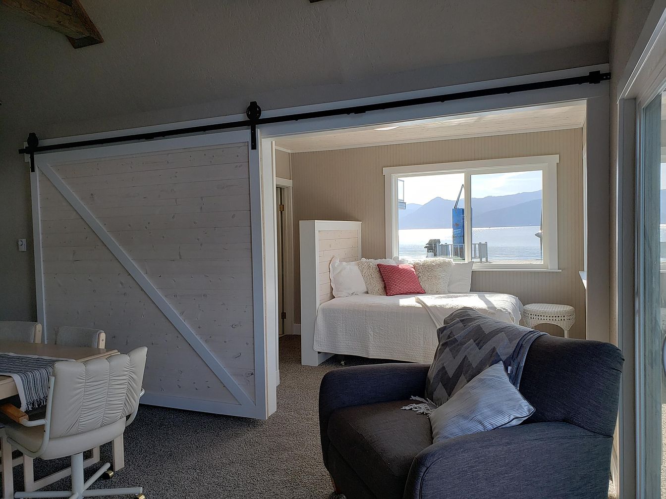 Now that's waterfront! Float home, Circa 1940 in Bayview, Idaho