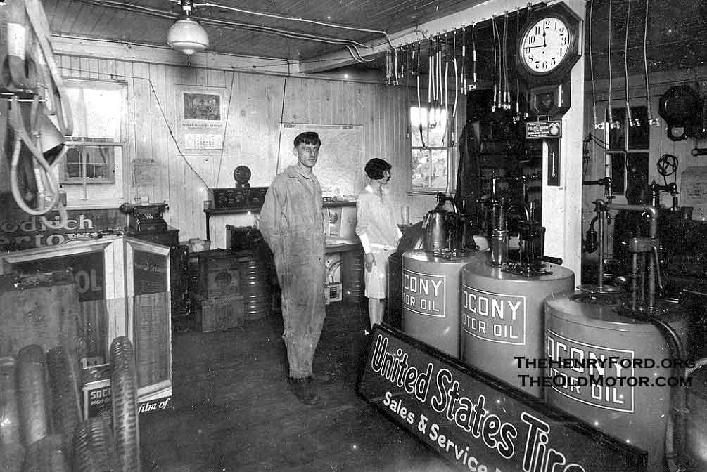 Rare Photos from The Henry Ford Museum The Ford Barn