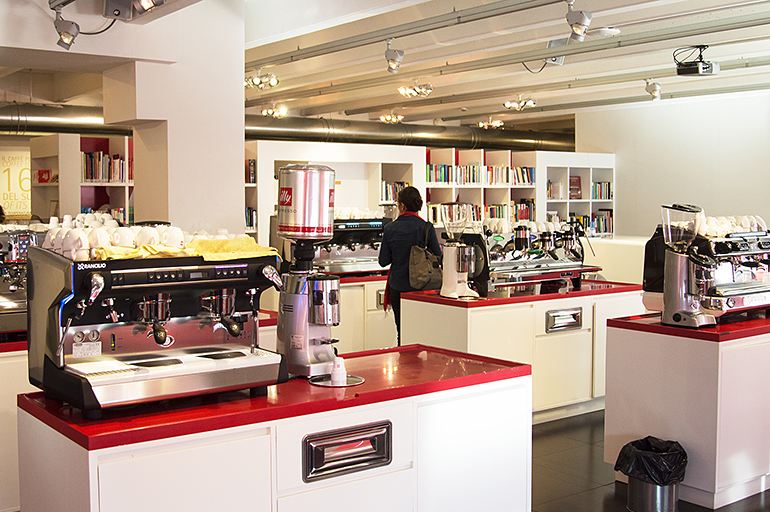 Illy un giorno all'Università del Caffè a Trieste