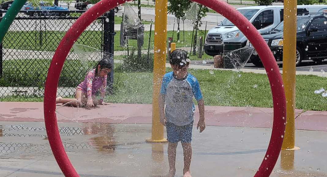 Splash Pads and Spraygrounds in and around Omaha