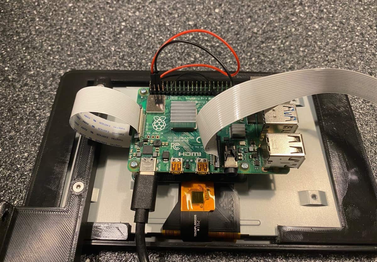 How To Make a Raspberry Pi Smart Doorbell (DIY Guide) The One Tech Stop