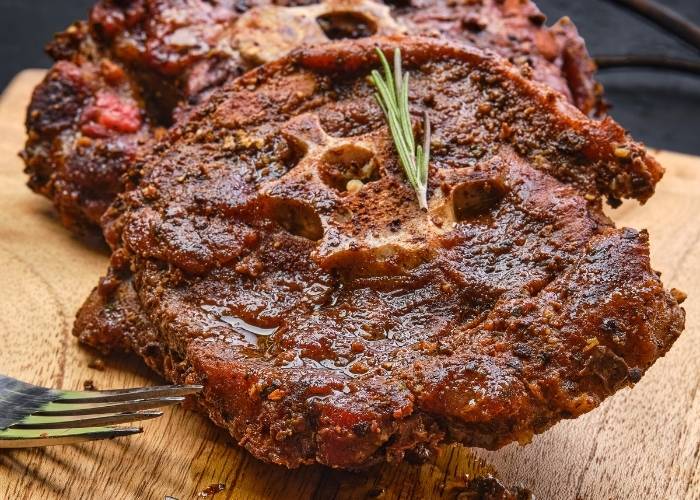 8 Best Lamb Cuts [Meat Chops Explained]