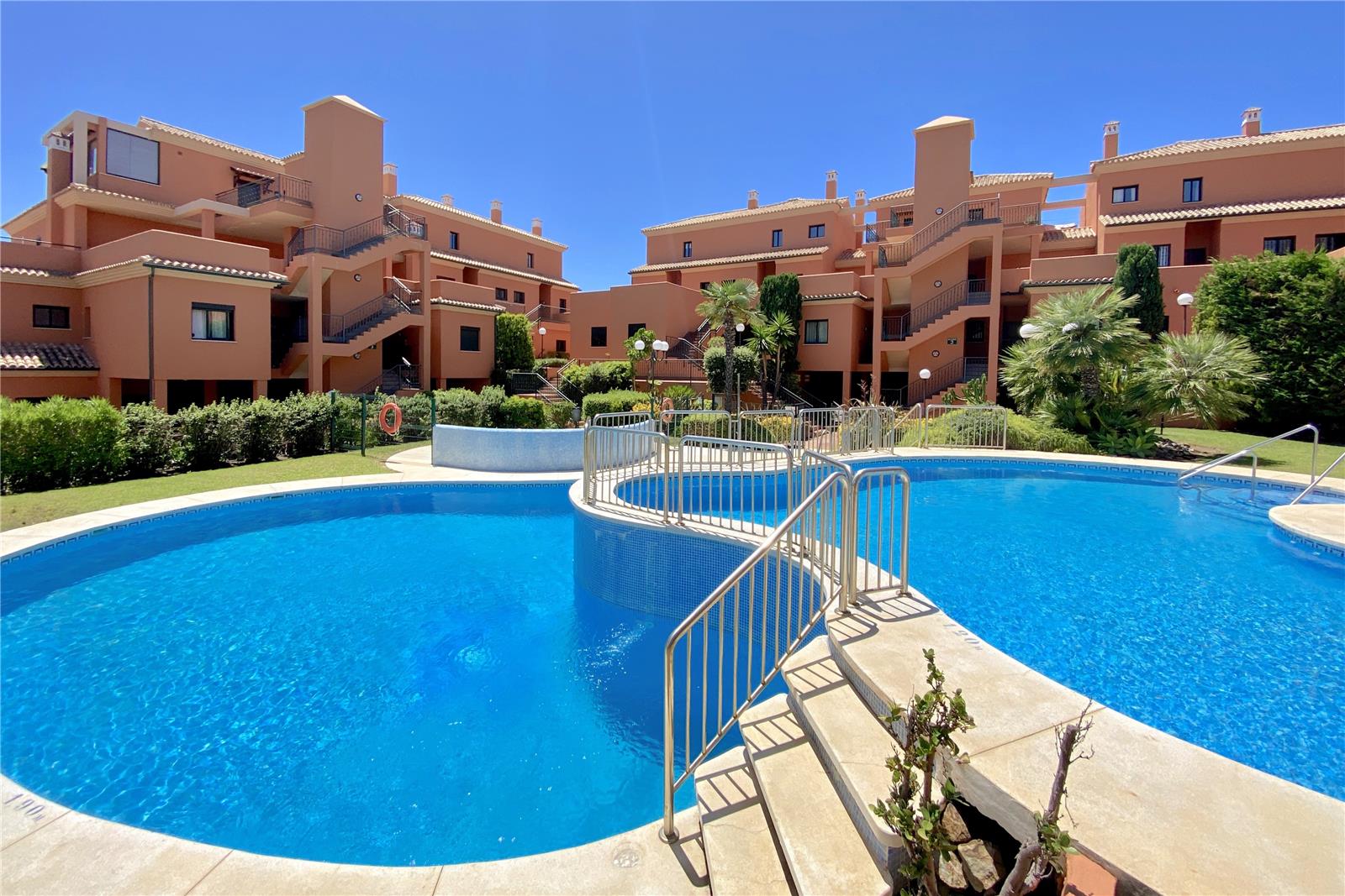 Apartment Elviria Property Elviria Properties Marbella Puerto Banús