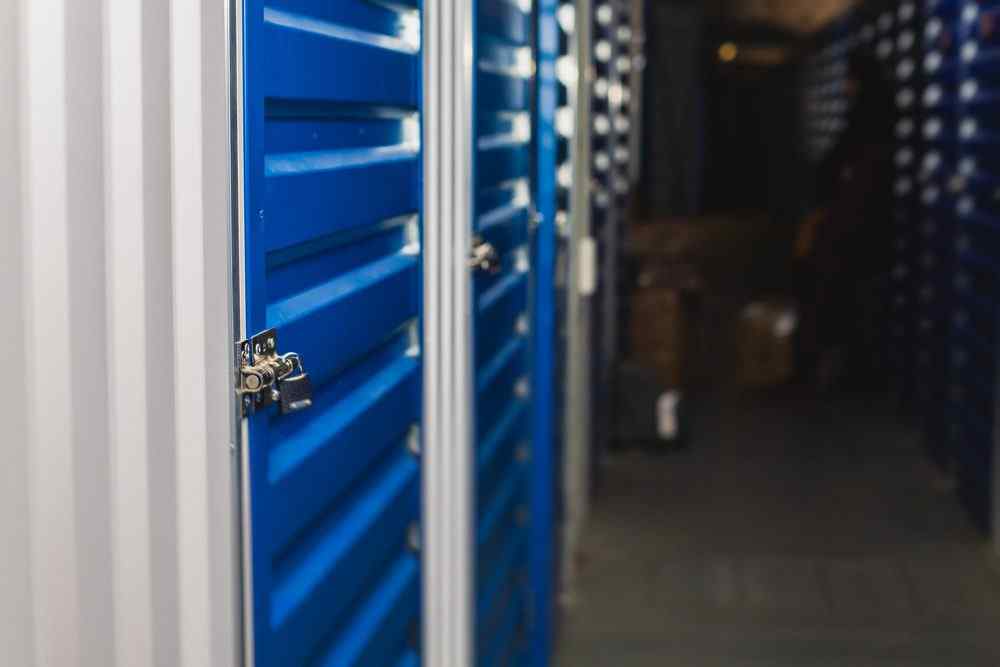 How To Use Self Storage Units When Moving Between Homes The Owner