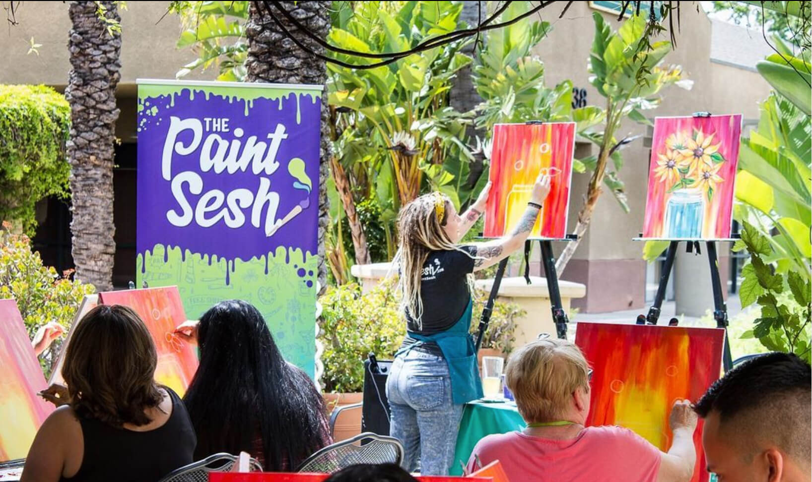 The Paint Sesh Brings the Paint and Sip Party to Cincinnati, Ohio!