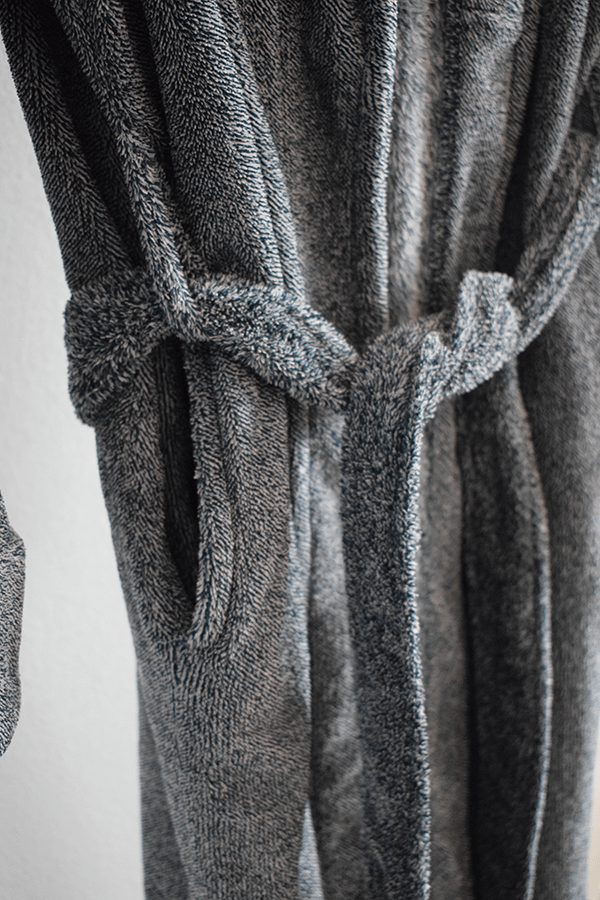 This Plush Robe Is A Great Gift For Guys and Dads The Pajama Blog