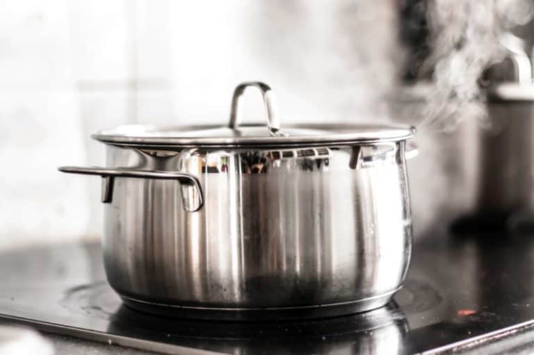 How Many Pots and Pans Do I Need? (Number & Type Chart)