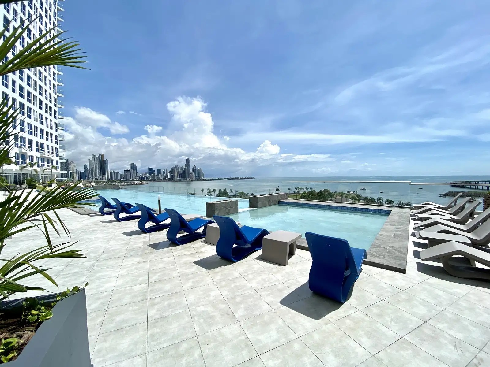 The Sands Apartamentos & Mall The Panama Link