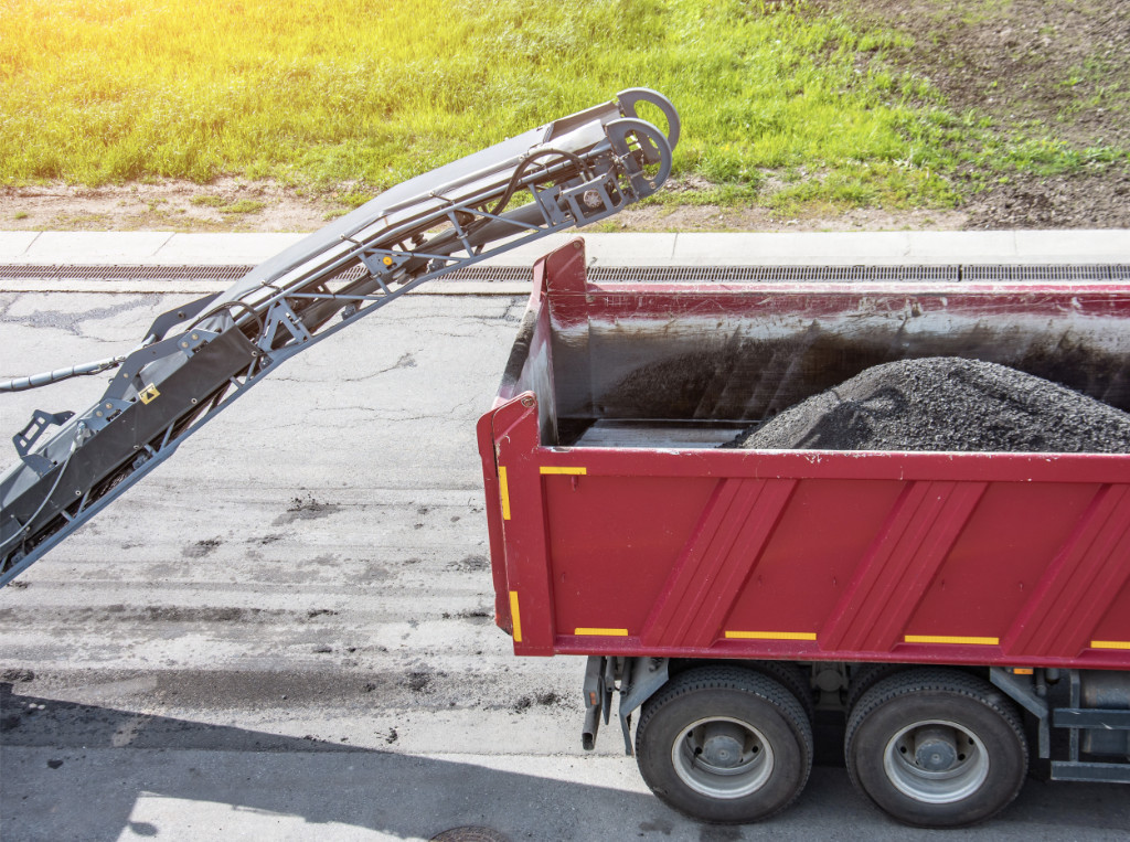 Road Milling & Removal Specialists