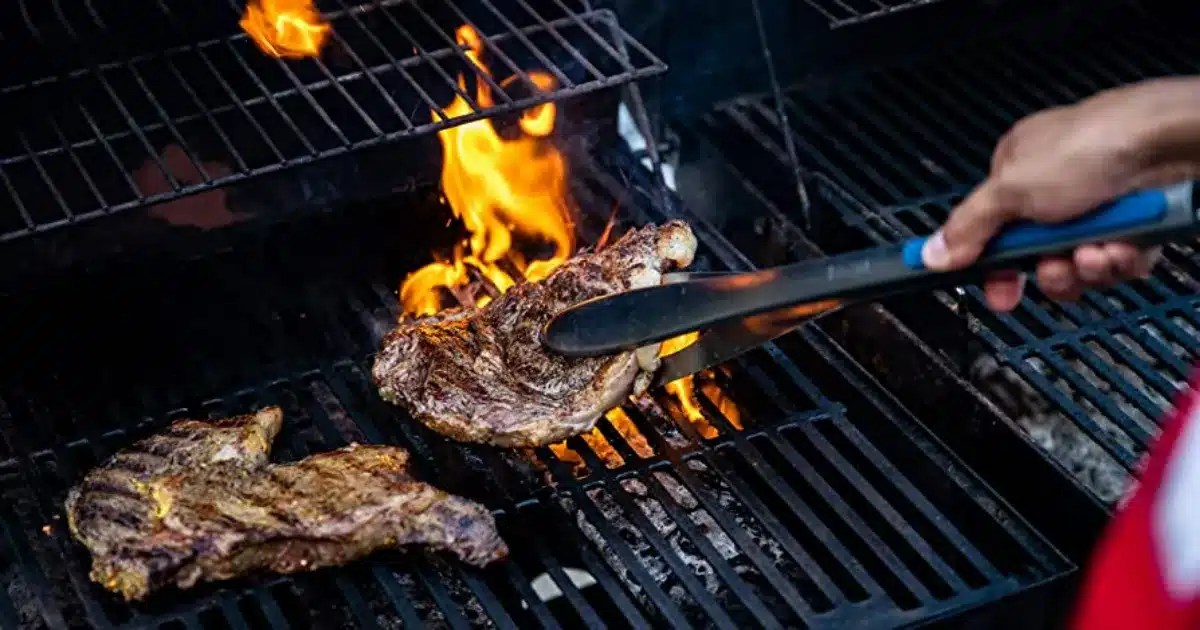 Top 10 Best Kitchen Tongs Reviews & Comparison 2023