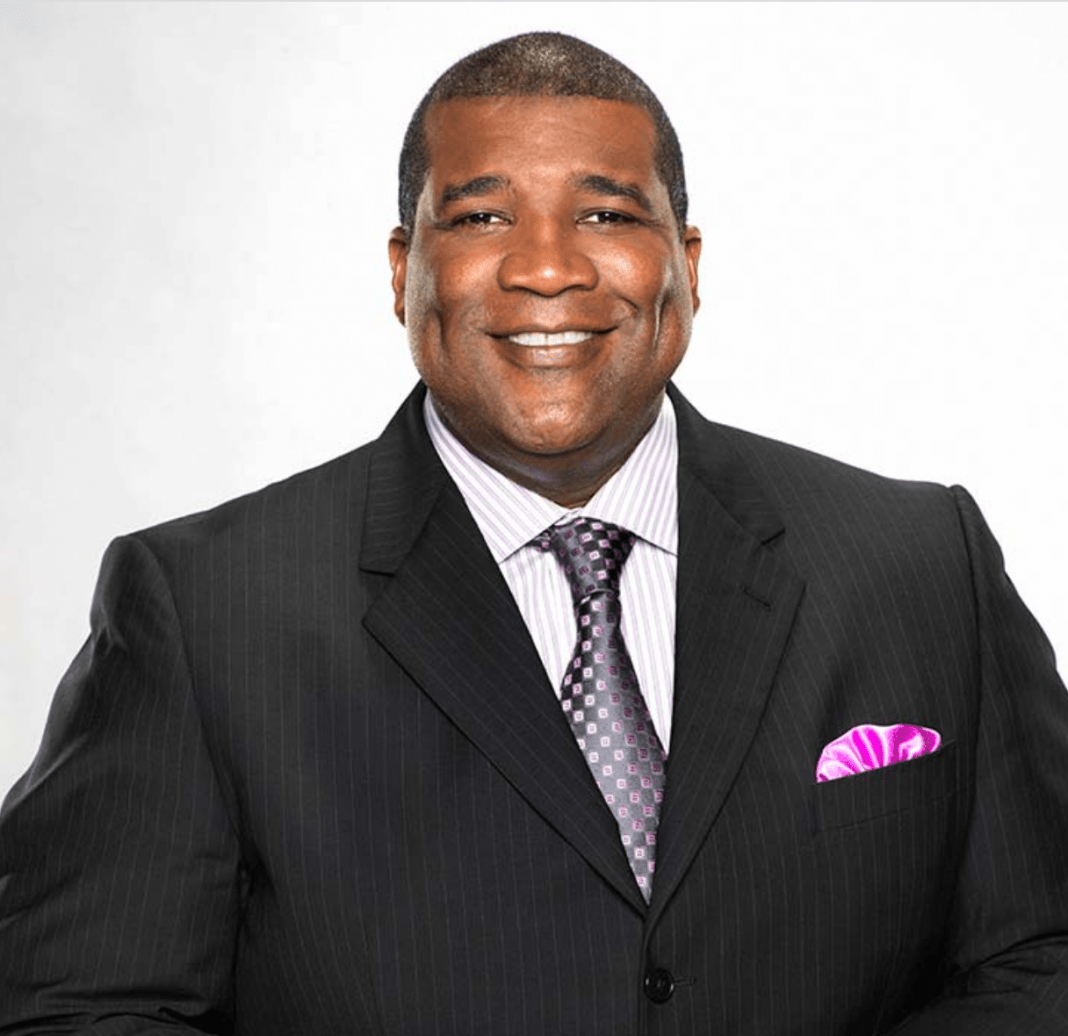 Curt Menefee Net Worth, Weight, Height, Age, Bio 2022 The Personage