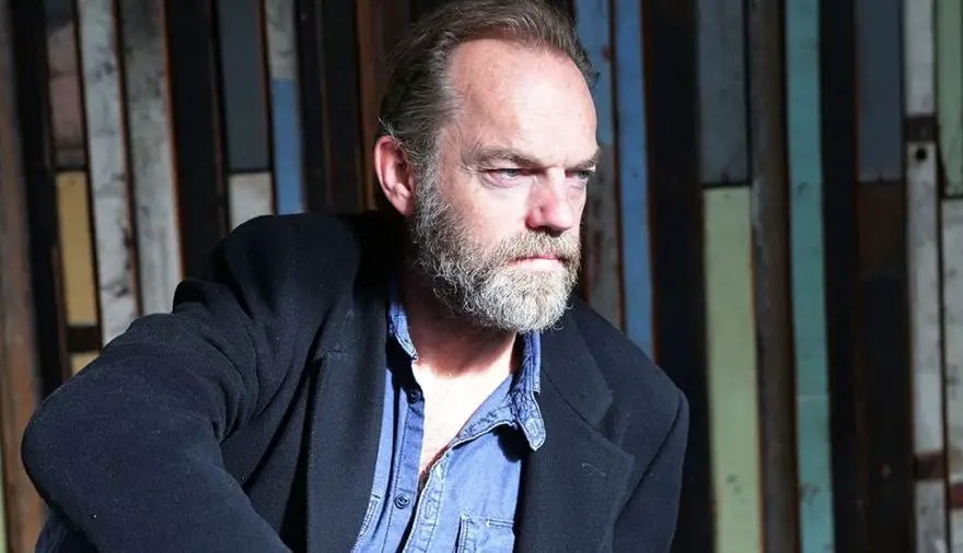 Hugo Weaving Age, Net worth Wife, Kids, Weight, BioWiki 2024 The