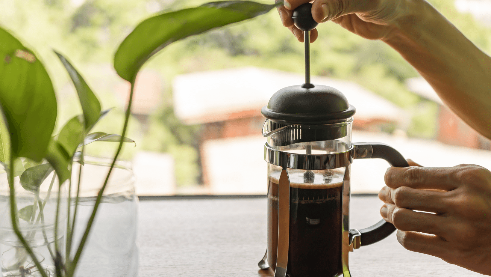 Seduh Kopi Simpel Dan Praktis Dengan French Press