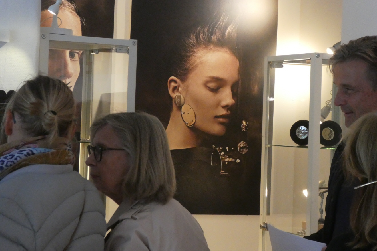 SMÅ GALLERIER OCH STORA BIENNALEN I DAGARNA TRE. 2