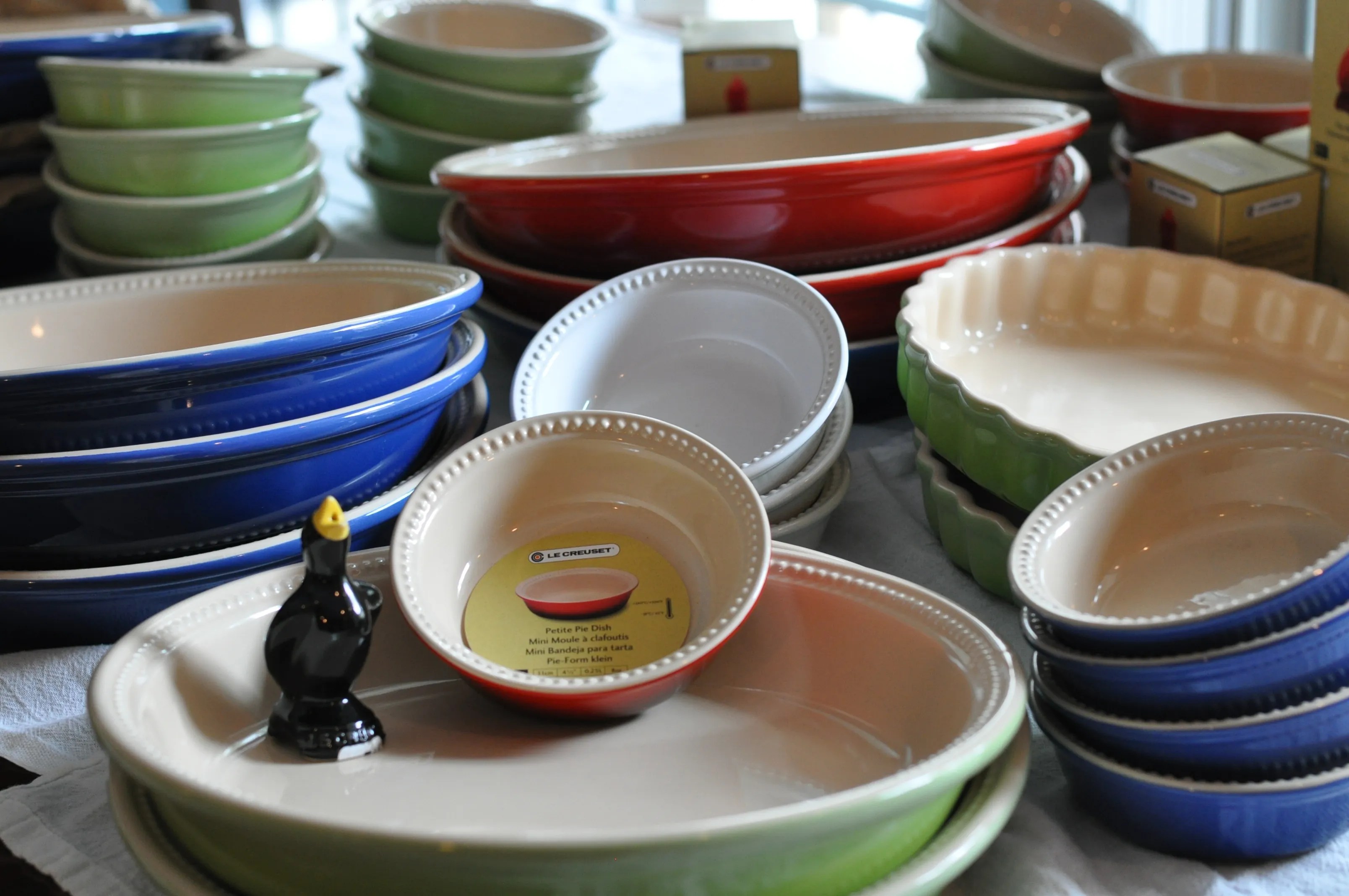 Private Le Creuset pie dish sale at