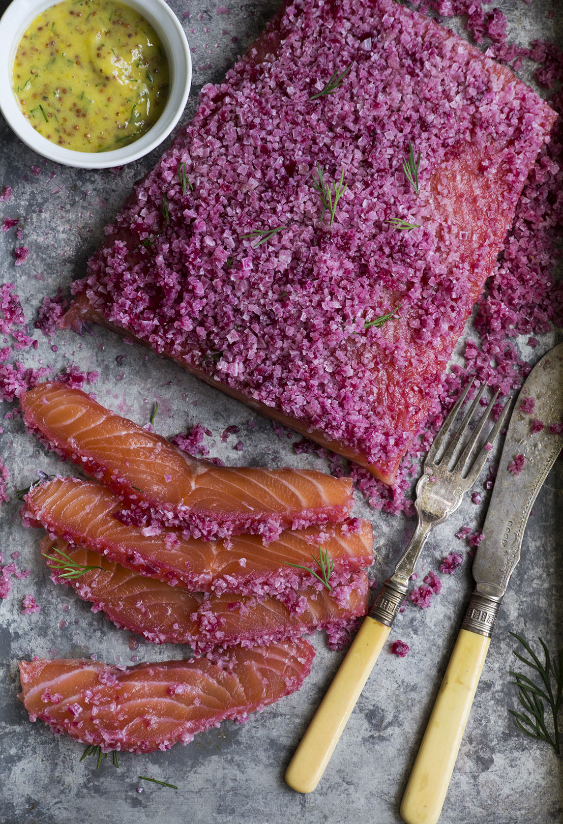 Salmon 'Gravlax' PineApple