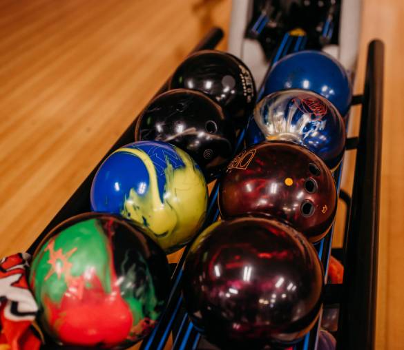 Birthdays, Parties & Events Pineville’s Bowling Center Pineville Bowl