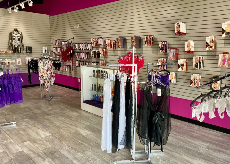 San Antonio Lingerie Store The Pink Boxxe