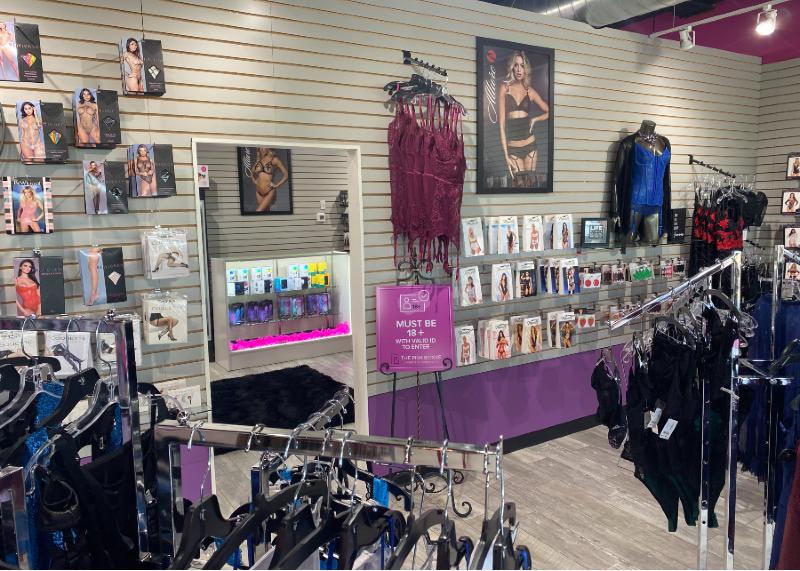 San Antonio Lingerie Store The Pink Boxxe