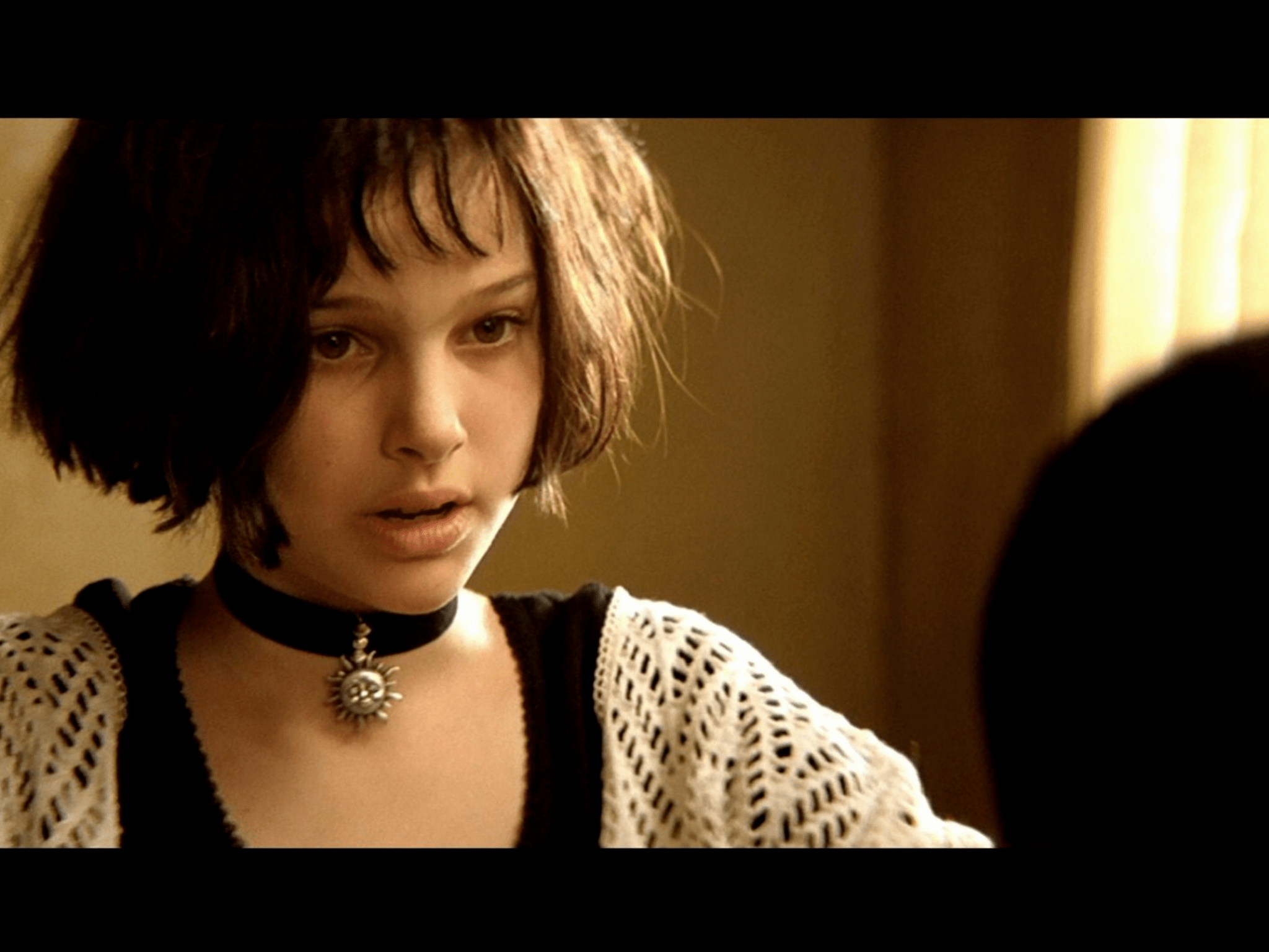 De Ann Boleyn A Rihana Histoire D Un Collier De Chien Ne Le