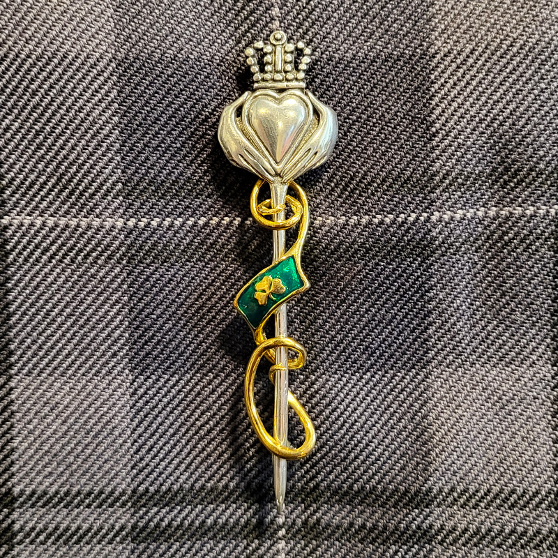 Claddagh & Shamrock Premium Kilt Pin The Piper's Cove