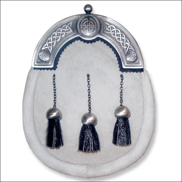 Rental Sporran & Chain The Piper's Cove