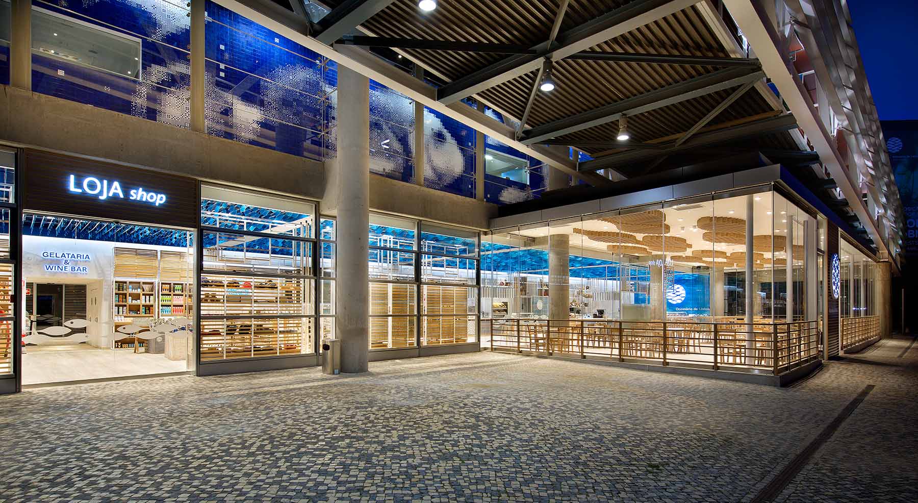 elias pet shop fontana Tasia Rich