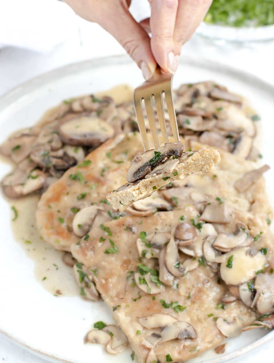 Scaloppine ai funghi vegane Italia Plant Based