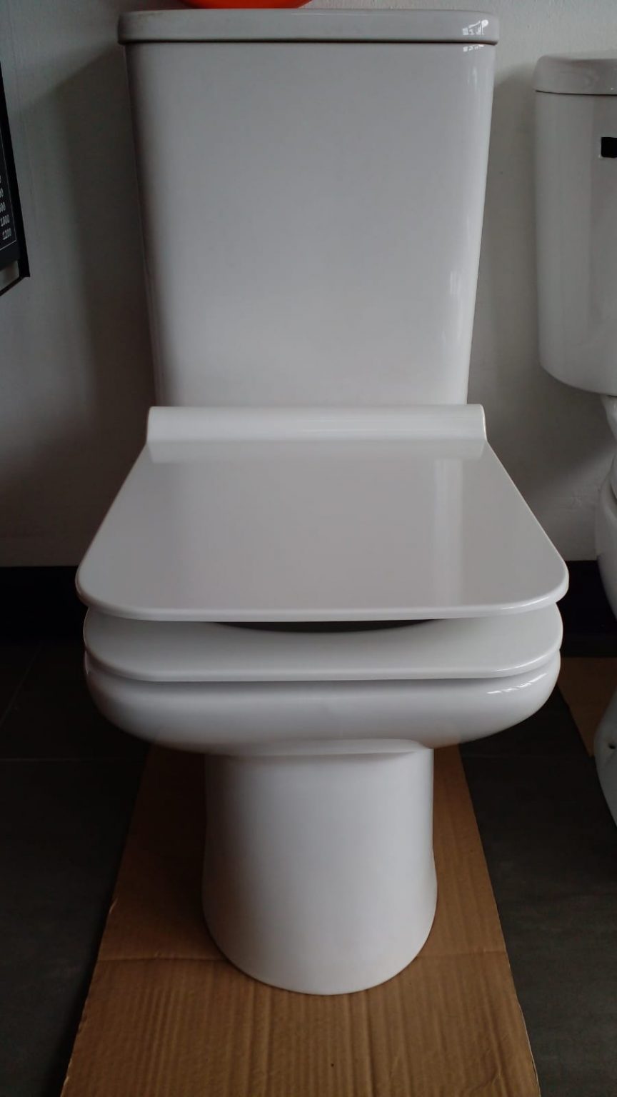 BRITANIA XQ C/C TOP FLUSH TOILET SET PTRAP C/W SOFT CLOSE SEAT1456