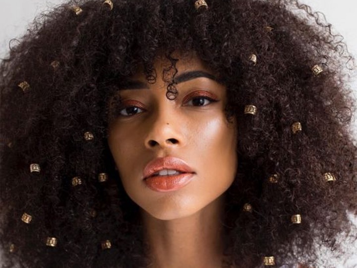 Capelli afro e super ricci come prendersene cura