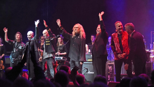 Steve Hackett Genesis Revisited Band with Orchestra The Progressive Aspect TPA