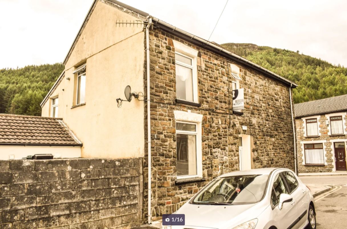 FOR RENT! Expansive, 4bedroom house on Gwendoline Street, Treherbert £