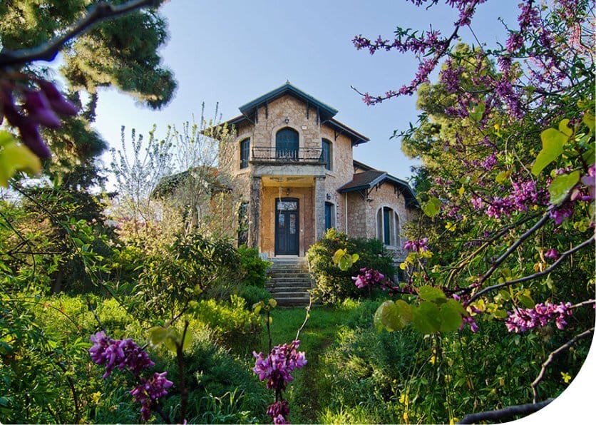 Northern Suburbs of Athens The bold & the beautiful Prosperty