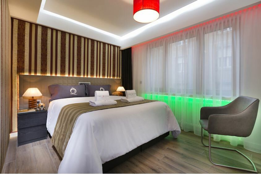 Villa Carlotta The Queen Luxury Serviced Apartments