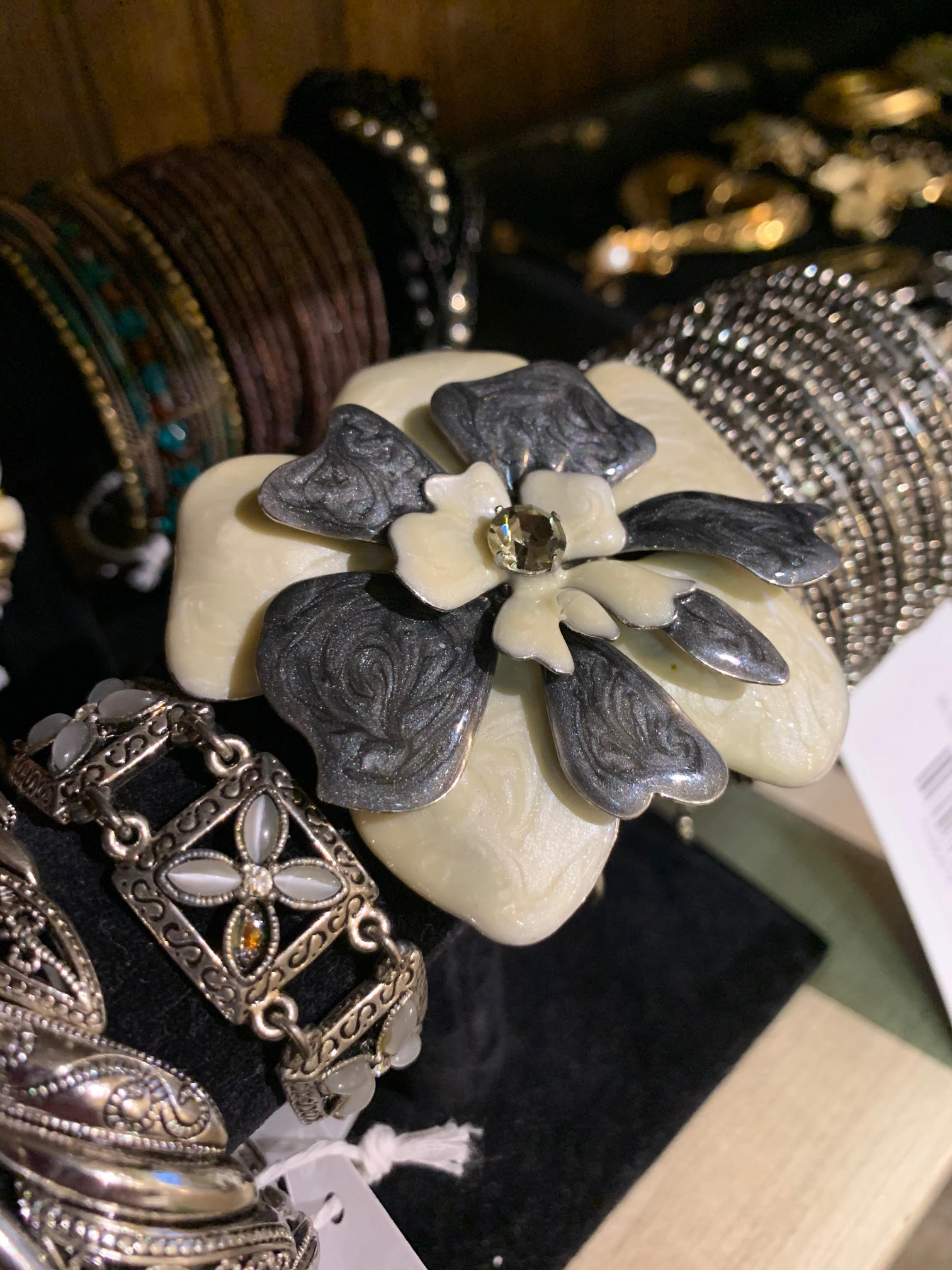 Rabbit Hole Vintage Fashion, Springfield, IL