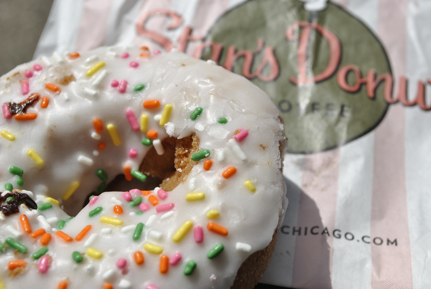 The Real Chicago The Big City Blog Stan’s Donuts, holiday exhibits