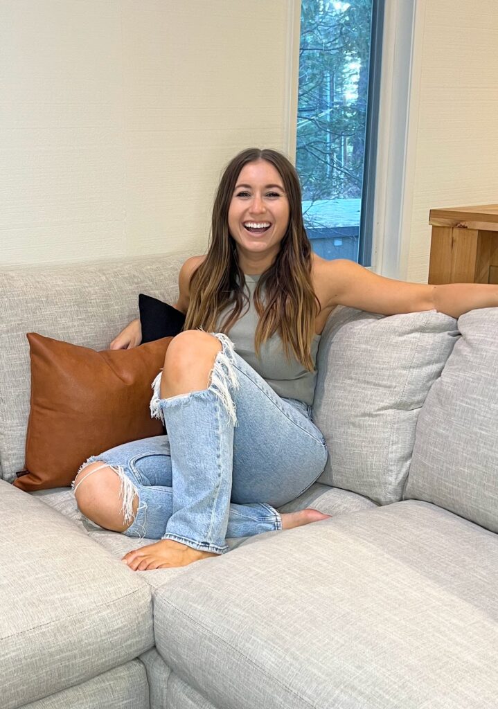 5 Perfect Airbnb Host Reviews (+ How to Effortlessly Write Them)