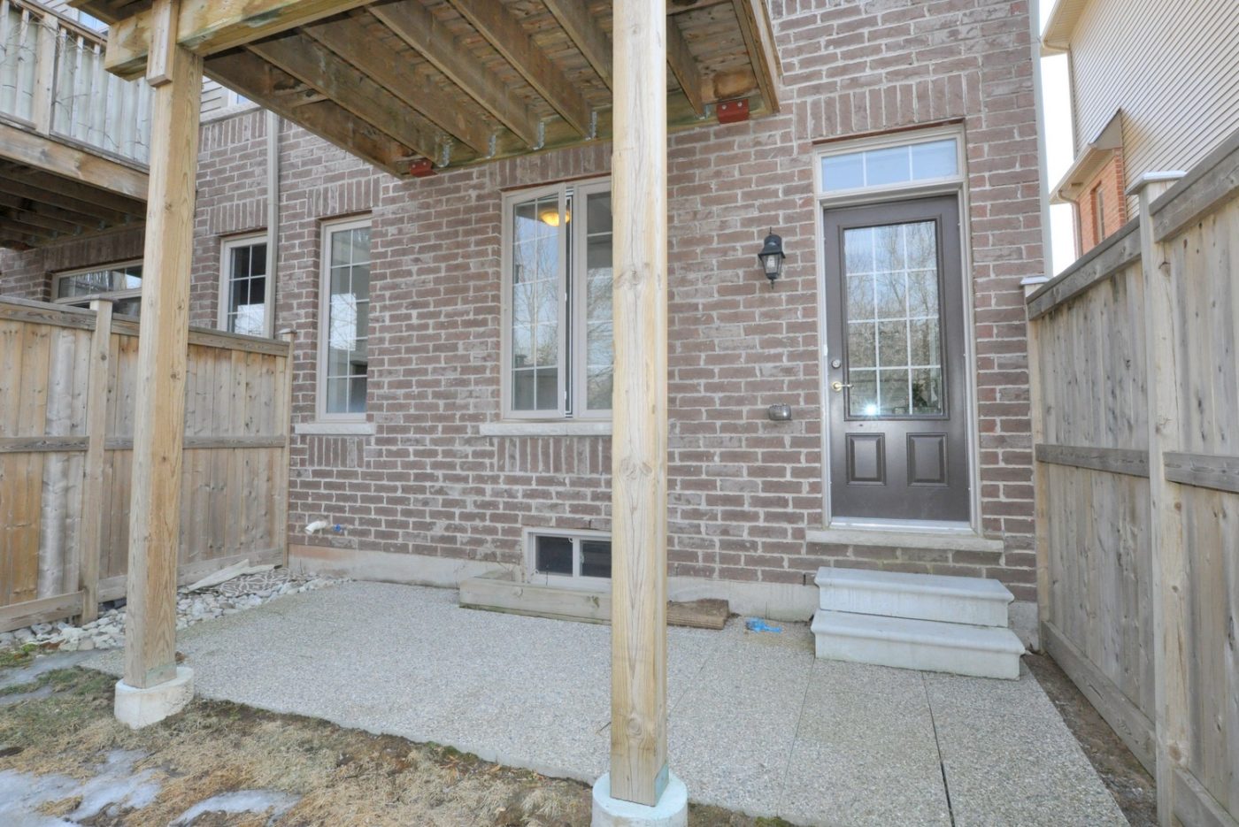 15 257 Parkside Dr, Townhouse For Sale in Waterdown Stephanie