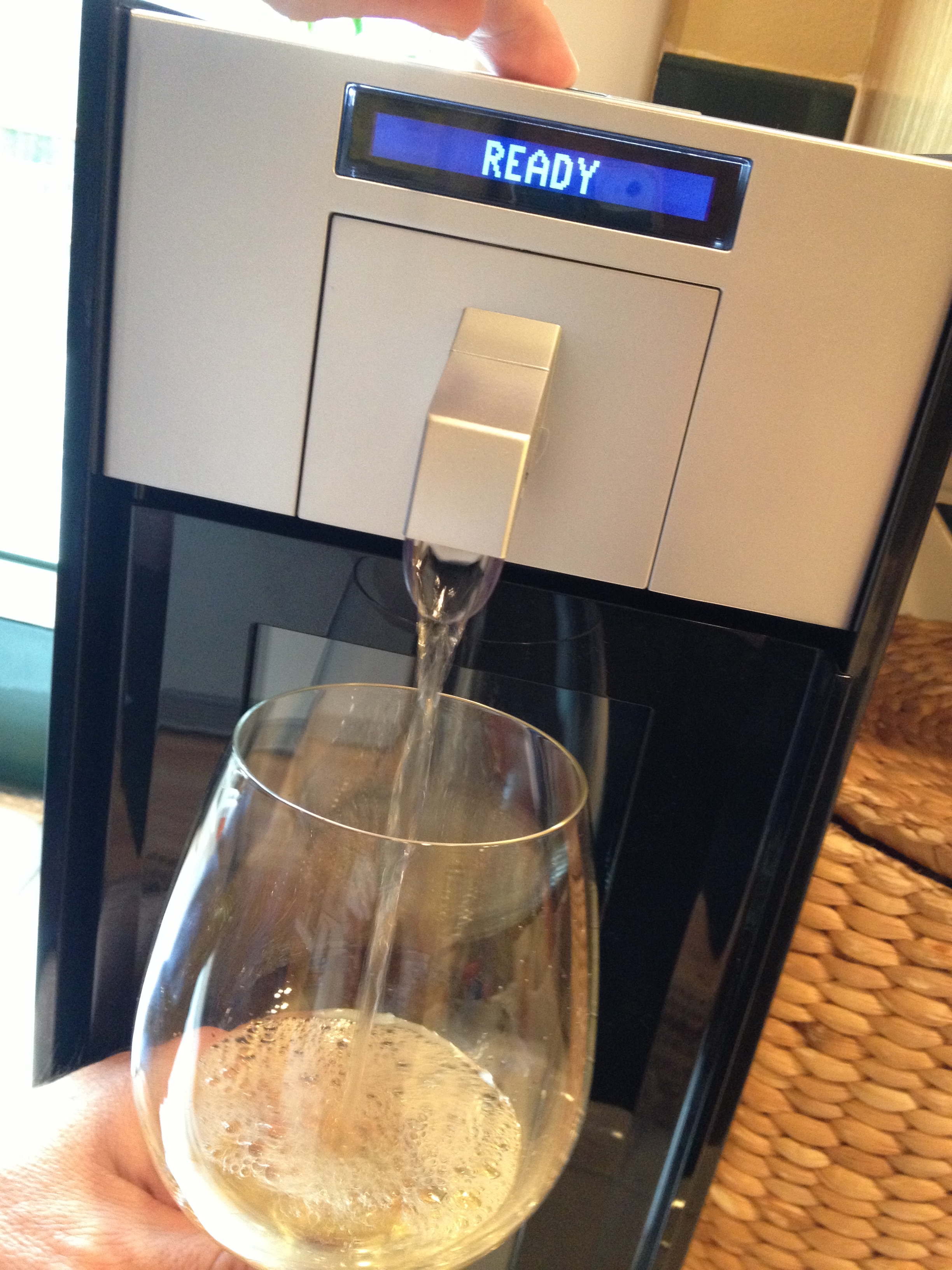 skybar™ ONE Wine System | The Real Wine Julia