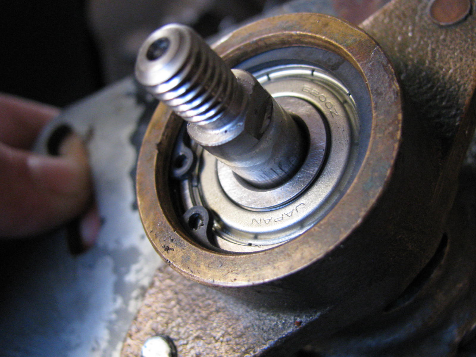 How to fix your Volvo Penta 2002 water pump.