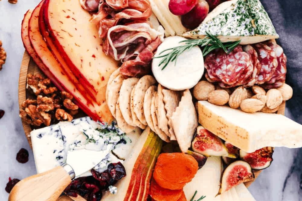 How to Make an Easy Cheese Board The Recipe Critic