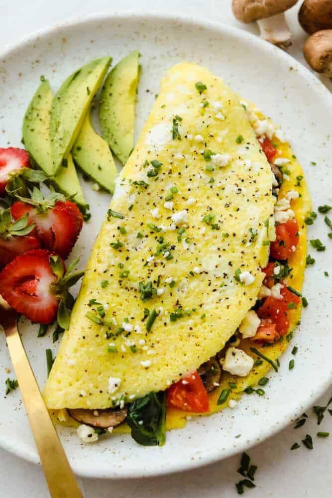 How to Make an Omelet Recipe The Recipe Critic