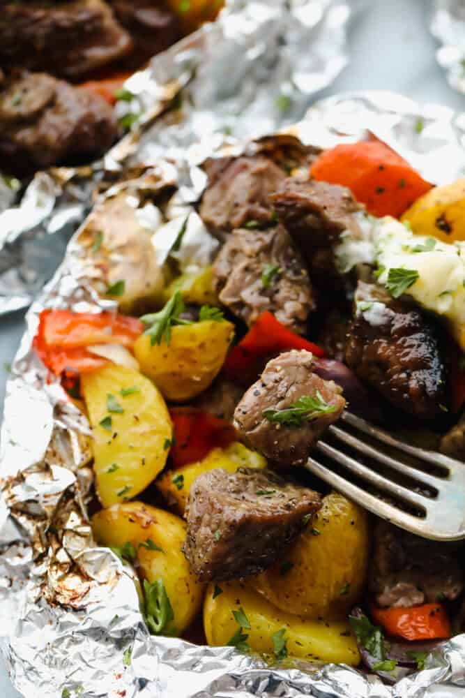 Butter Garlic Herb Steak Foil Packets The Recipe Critic