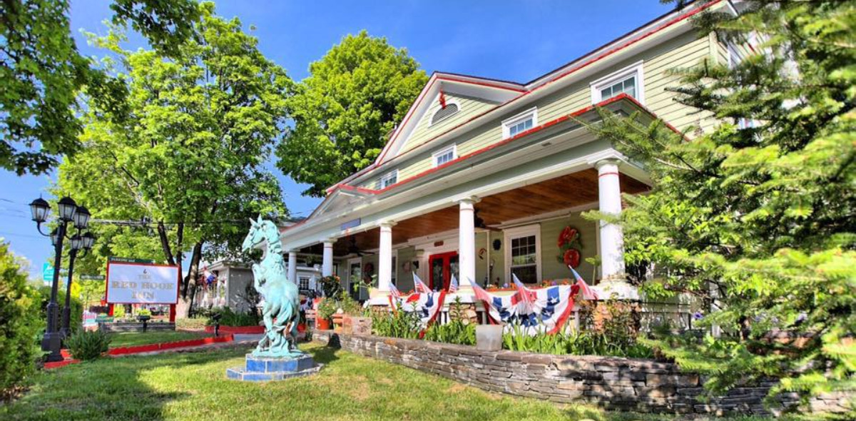 The Red Hook Country Inn New York The Red Hook Country Inn