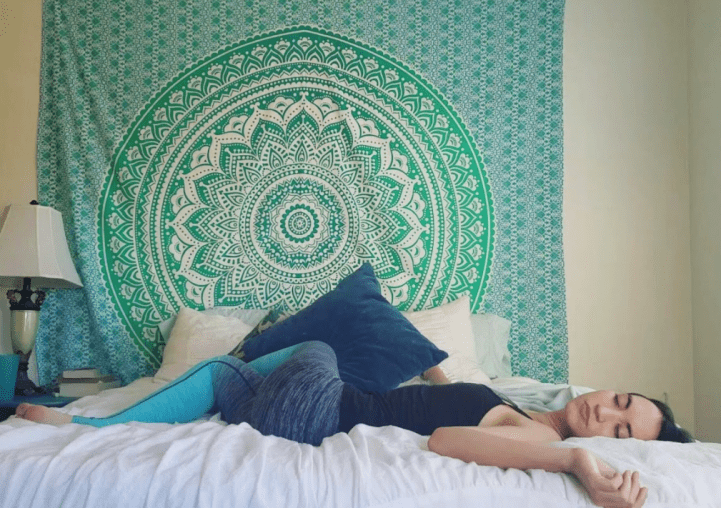 8 Benefits of Online Yoga Memberships the remote yogi