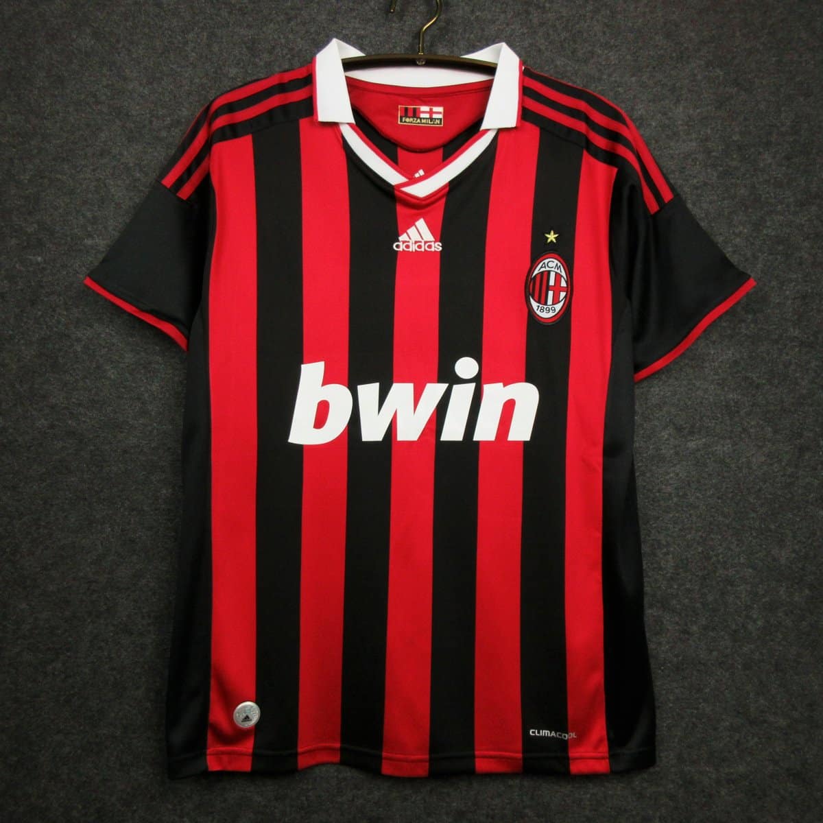 The Retro Kits AC Milan 2009/2010 Home Kit Short Sleeves