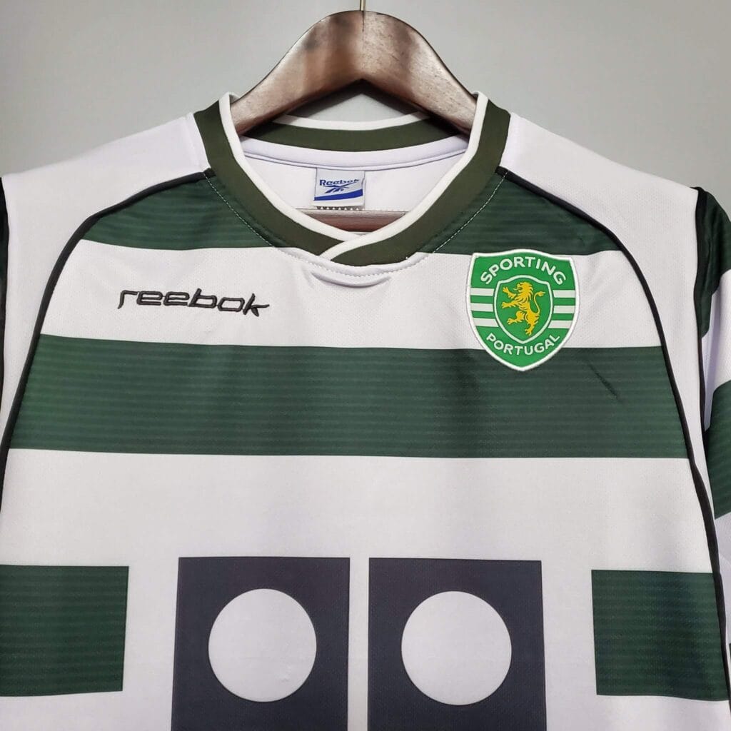 The Retro Kit Sporting Lisbon 2001/2002 Home kit